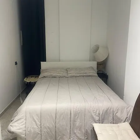 Apartamento Cosy Flat Few Minutes Walk From Ariston